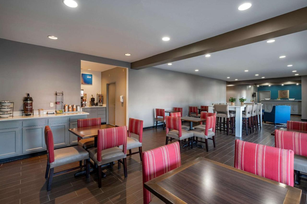 Comfort - Indianapolis Airport 3* Plainfield