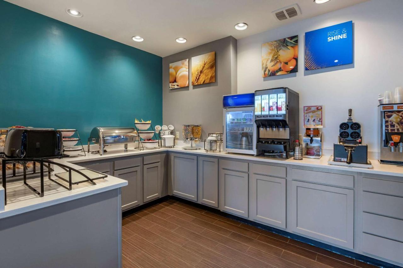 Comfort - Indianapolis Airport 3* Plainfield